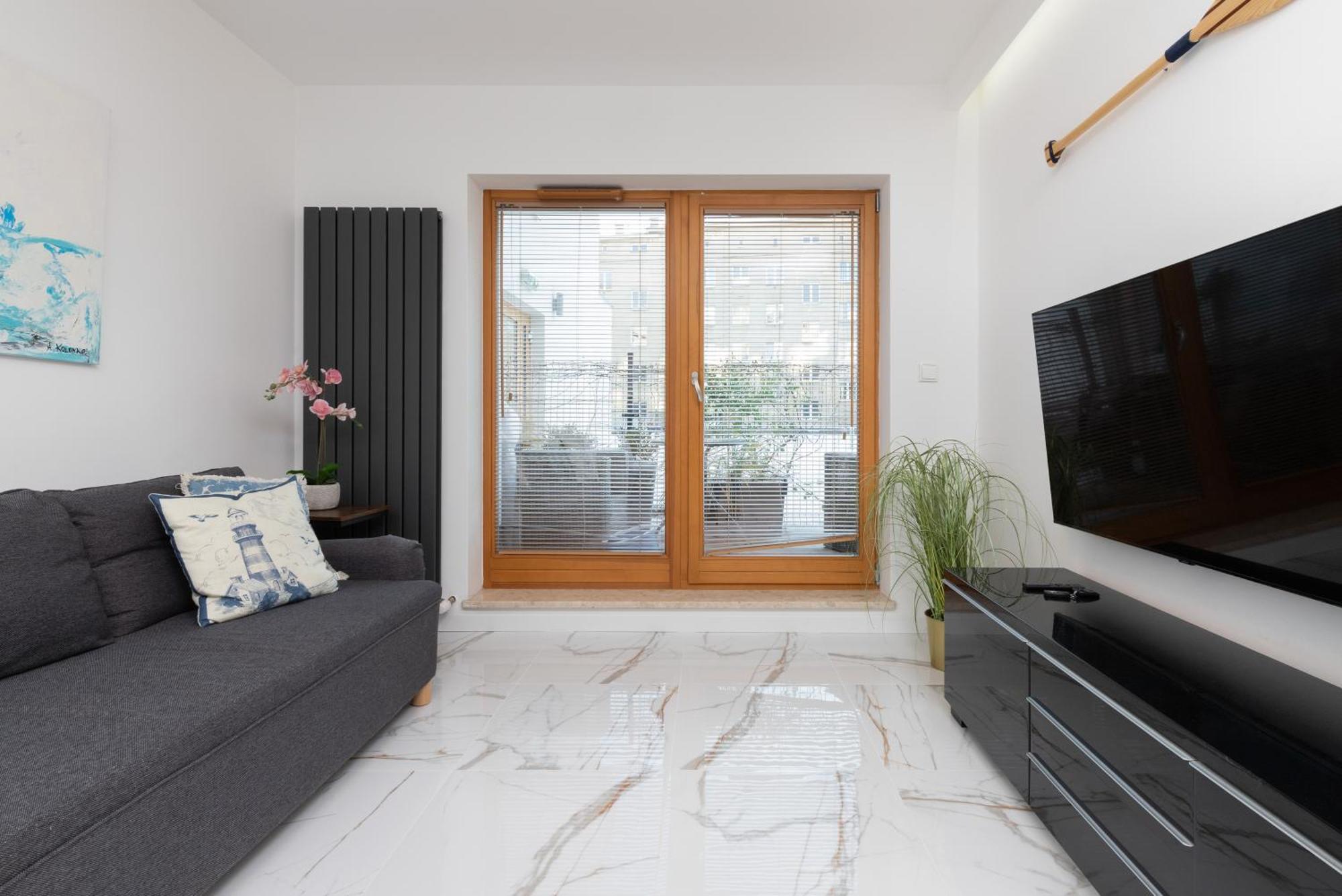 Batorego 7 Apartament With Terrace & Parking Downtown Gdynia By Renters Exteriör bild