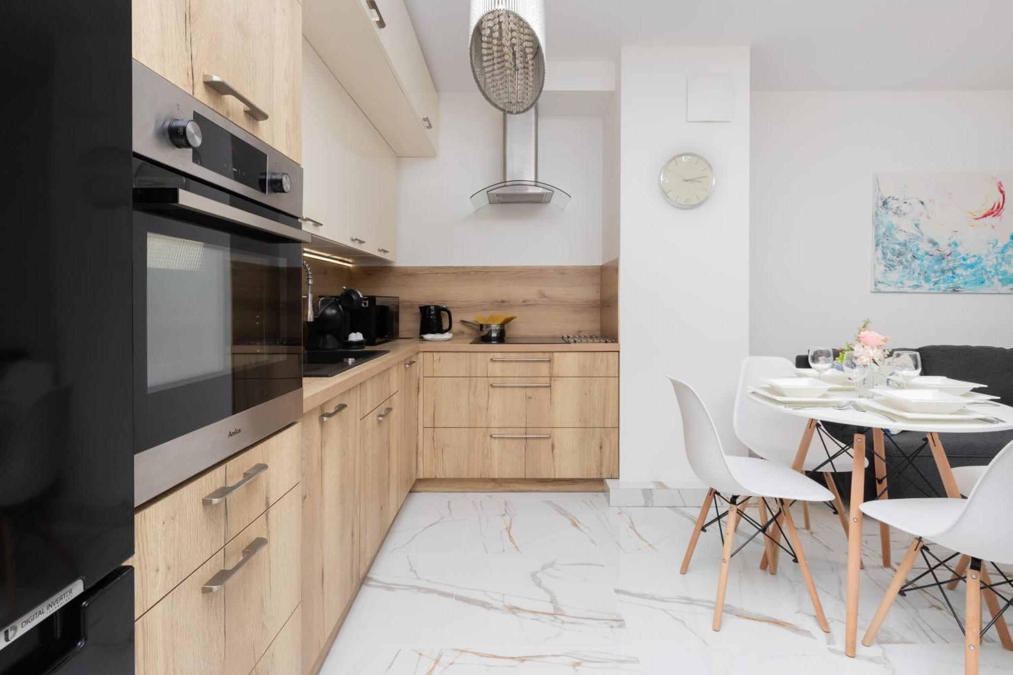 Batorego 7 Apartament With Terrace & Parking Downtown Gdynia By Renters Exteriör bild
