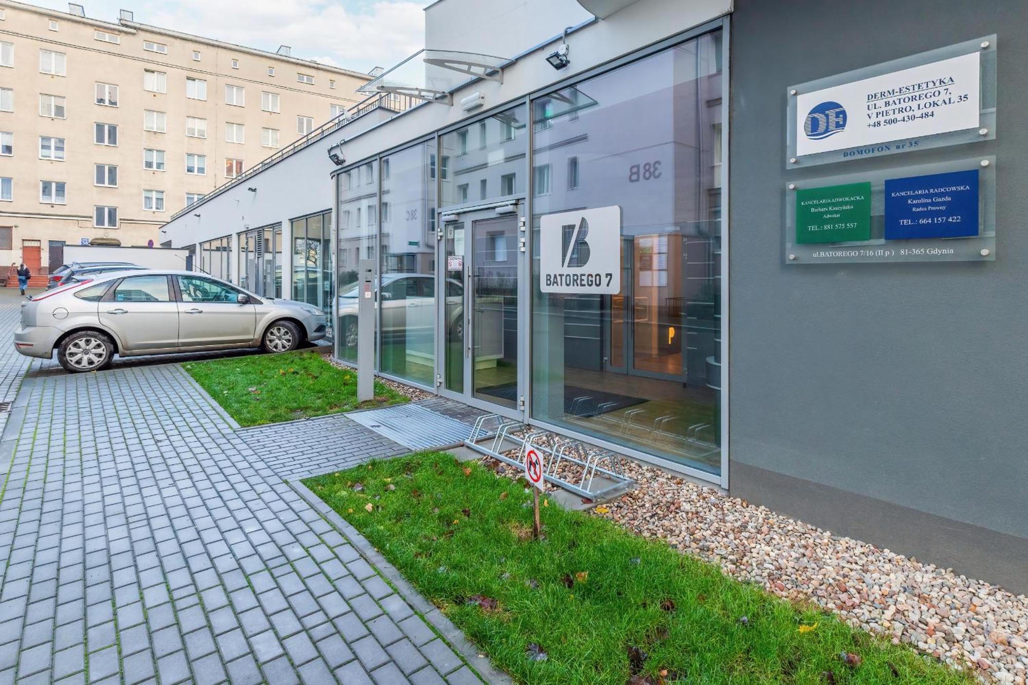 Batorego 7 Apartament With Terrace & Parking Downtown Gdynia By Renters Exteriör bild